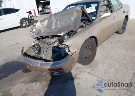 1996 Toyota Camry Dx/Le/Xle z USA, uszkodzony, nr VIN 4T1BG12K7TU657444